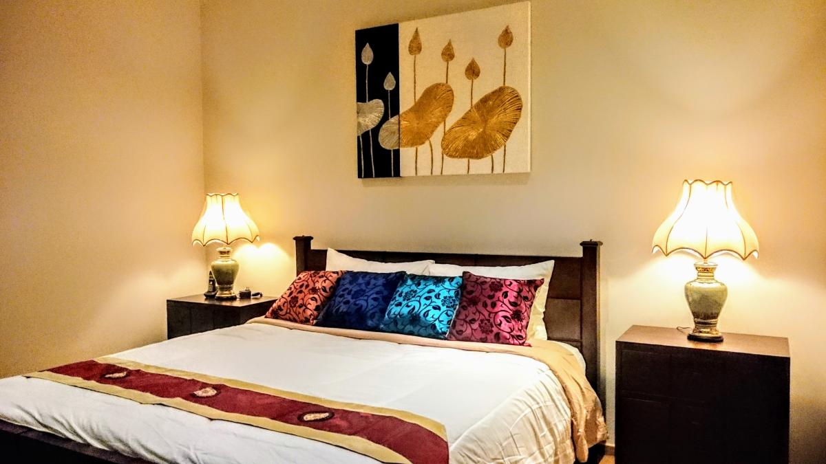 ให้เช่าคอนโดสุขุมวิท อโศก ทองหล่อ : 03/04/2026, หรูใจกลางพร้อมพงษ์! 2 ห้องนอน 3 ห้องน้ำ 105 ตร.ม. 
เช่า 75,000.- ฟิตเนส สระว่ายน้ำ พร้อมสิ่งอำนวยความสะดวกครบ! 0642748883