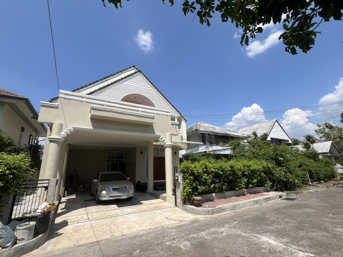 For RentHouseMin Buri, Romklao : House for rent, Home Place Ramkhamhaeng 140, near Triam Udom Suksa Nomklao School.