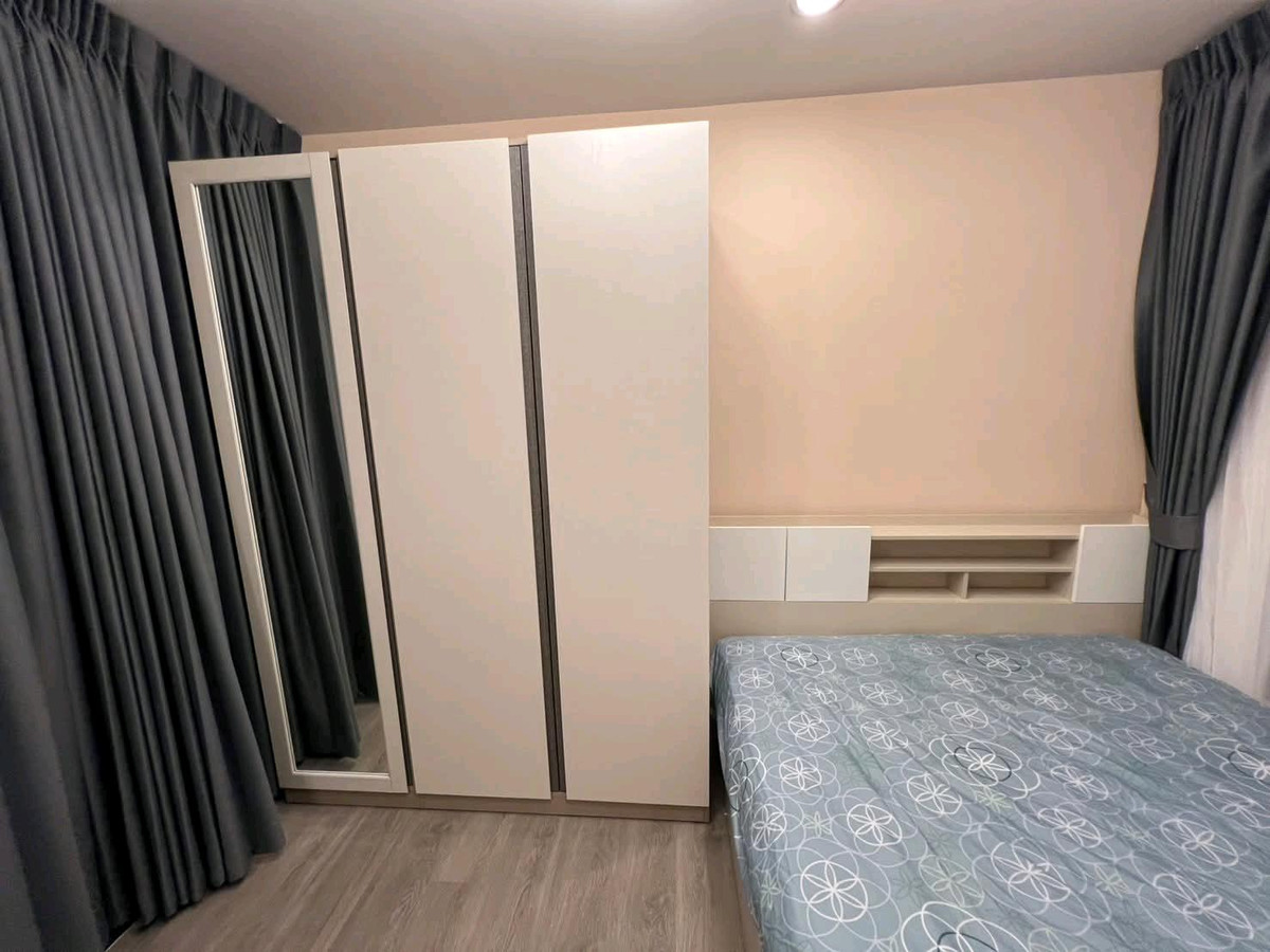 For RentCondoThaphra, Talat Phlu, Wutthakat : New project, first-hand room just released for rent near Bts Wutthakat. If interested, please make an appointment to see the room.