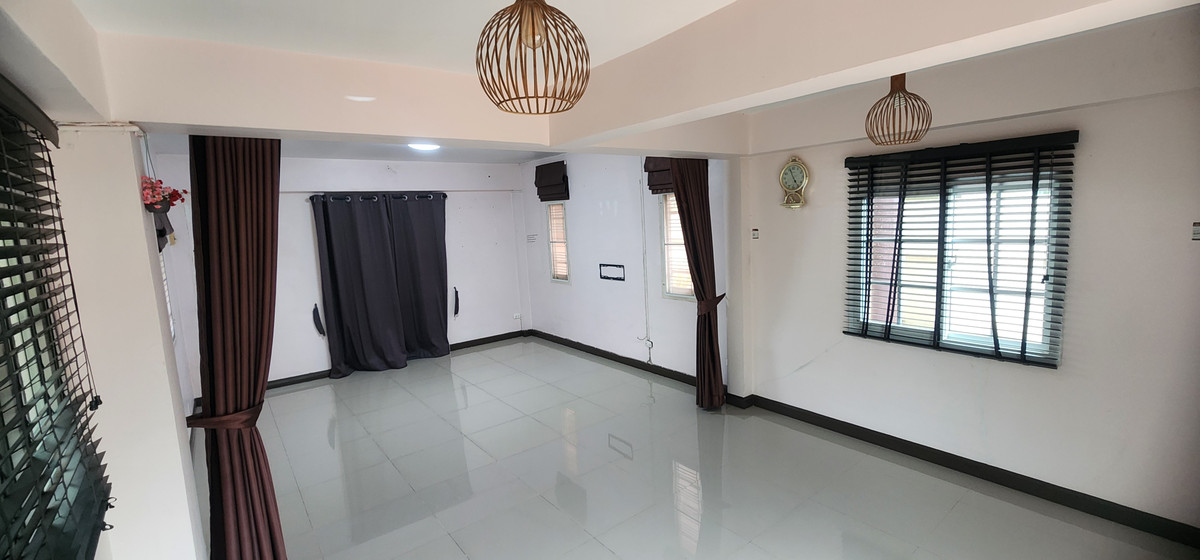 For SaleHouseNawamin, Ramindra : Urgent sale, Supalai Thani Sai Mai.