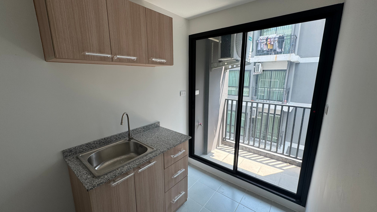 ให้เช่าคอนโดแจ้งวัฒนะ เมืองทอง : ให้เช่าคอนโด พร้อมเข้าอยู่ทันที The Midtown Chaengwattana 30 ตรม. เฟอร์+เครื่องใช้ไฟฟ้าเลือกได้ Line @bzprOperty