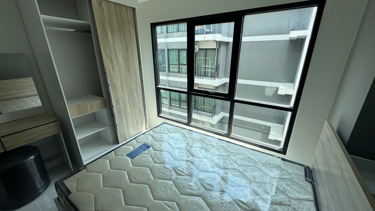 ให้เช่าคอนโดแจ้งวัฒนะ เมืองทอง : ให้เช่าคอนโด พร้อมเข้าอยู่ทันที The Midtown Chaengwattana 30 ตรม. เฟอร์+เครื่องใช้ไฟฟ้าเลือกได้ Line @bzprOperty