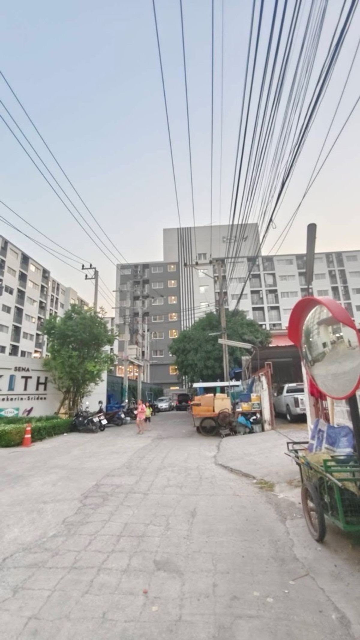 For RentCondoSamut Prakan,Samrong : Condo for rent Senakit Srinakarin-Sridan