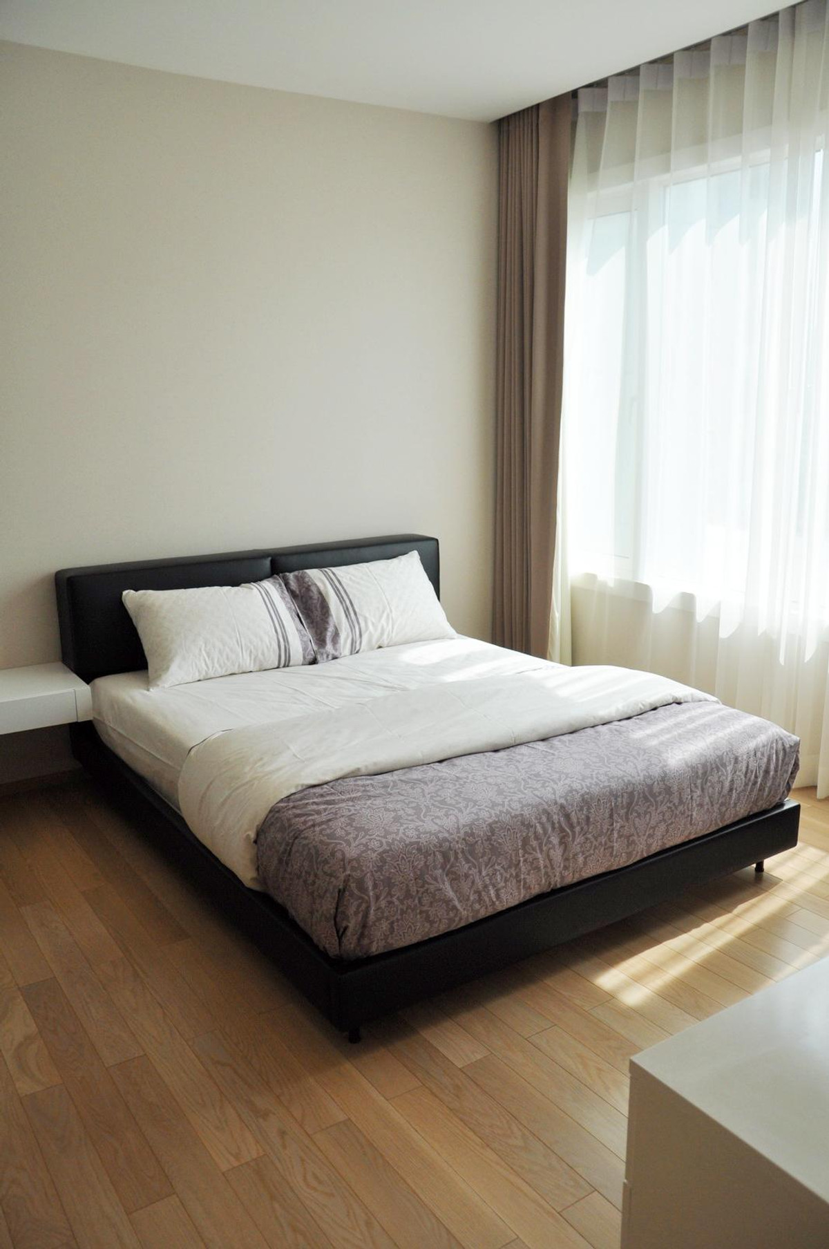 ให้เช่าคอนโดสุขุมวิท อโศก ทองหล่อ : ให้เช่า คอนโด Siri@Sukhumvit 50 ตร.ม. ชั้น 11 ห้องรีโนเวทใหม่ พร้อมเข้าอยู่ทันที