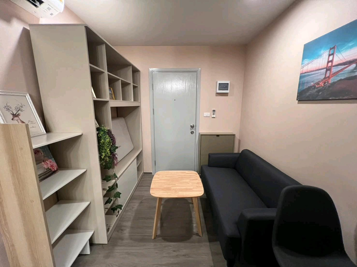 For RentCondoThaphra, Talat Phlu, Wutthakat : New project, first-hand room just released for rent near Bts Wutthakat. If interested, please make an appointment to see the room.