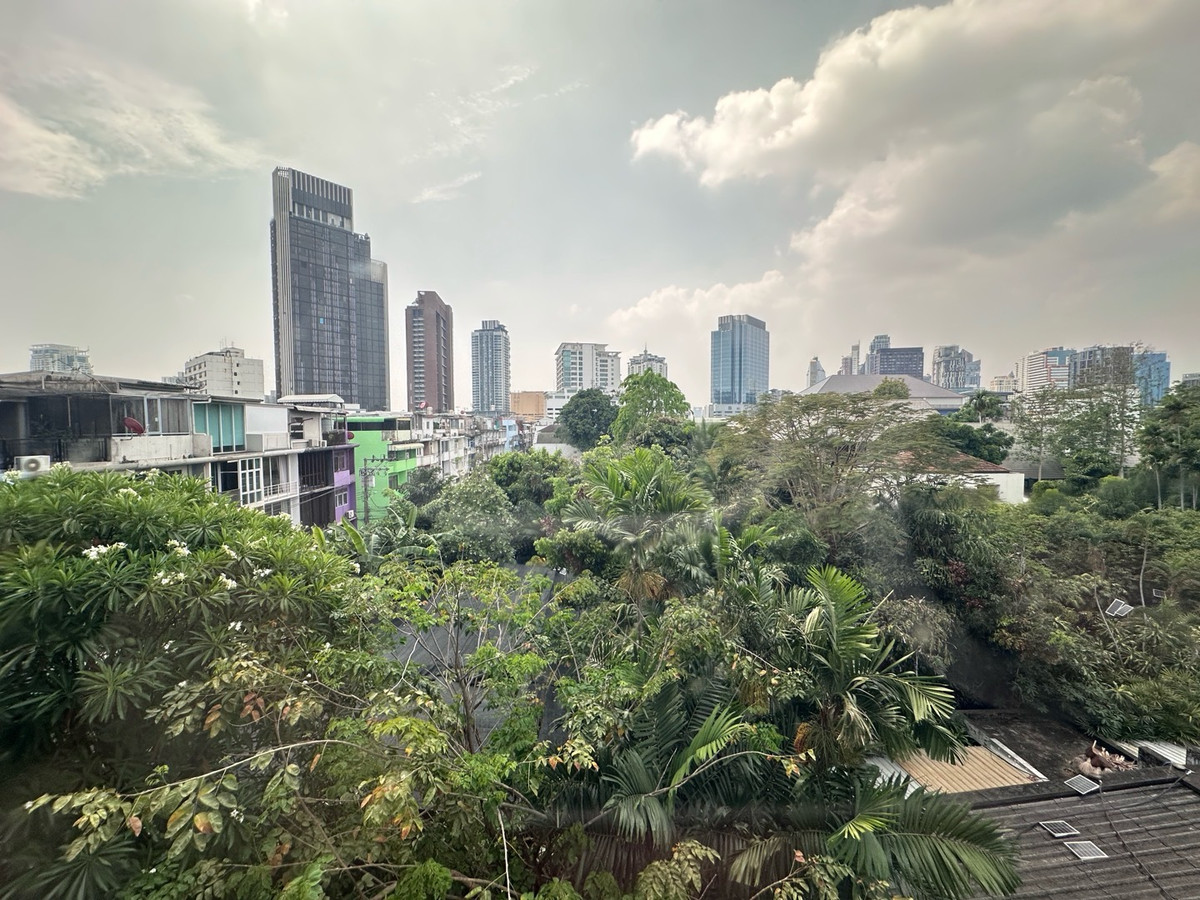 For RentCondoOnnut, Udomsuk : For rent, 2 bedrooms, 192 sq m, price 120,000 baht 0808144488