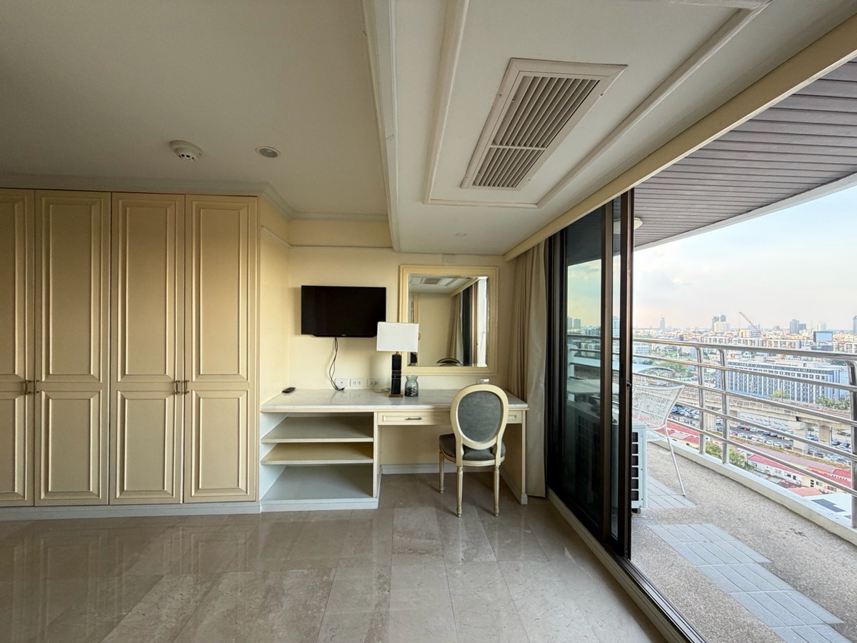 ขายคอนโดพัฒนาการ ศรีนครินทร์ : ฟลอร่าวิลล์ พัฒนาการ คอนโดห้องมุม 122 ตร.ม. ราคาไม่ถึง 6 ล้าน ในกรุงเทพ…ยังมีอยู่จริง