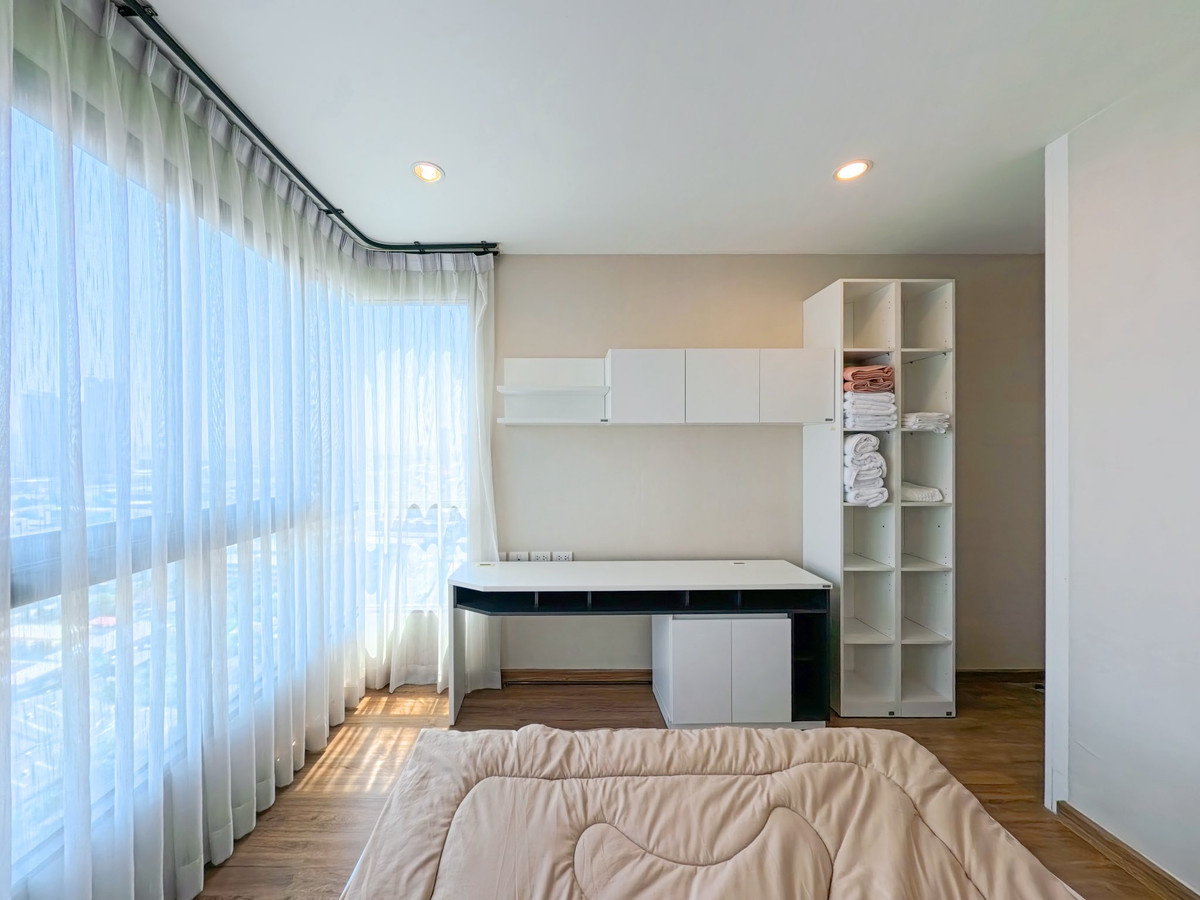 ให้เช่าคอนโดปิ่นเกล้า จรัญสนิทวงศ์ : ⭐️ The Tree RIO BangAor Station ⭐️2 ห้องนอน 2 ห้องน้ำ  61 ตร.ม. กว้างขวาง มีเฟอร์นิเจอร์พร้อมอยู่