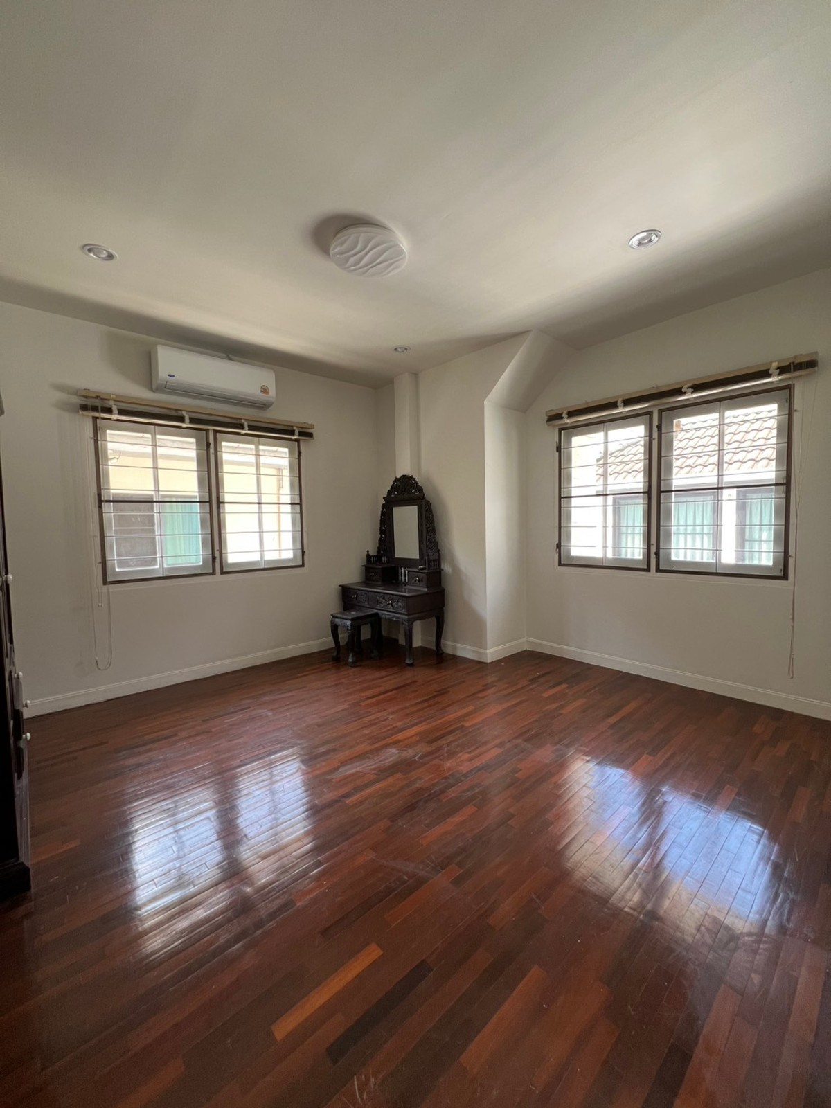 ให้เช่าบ้านมีนบุรี-ร่มเกล้า : ให้เช่าบ้าน โฮมเพลส รามคำแหง140 ใกล้ รร. เตรียมอุดมศึกษาน้อมเกล้า