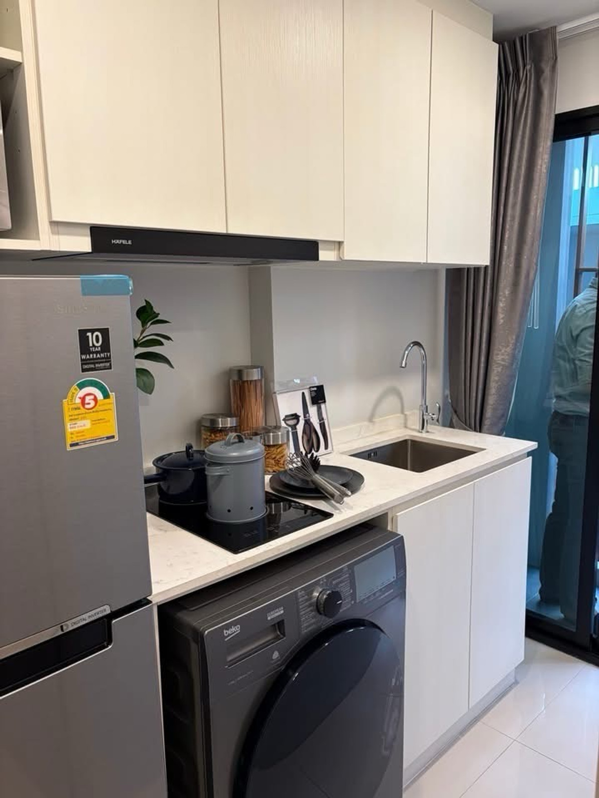 For RentCondoOnnut, Udomsuk : 🏢 Condo for rent ESQUE Sukhumvit 101/1 Sukhumvit 101/1
(F6902017) 
✨ Quiet, peaceful, private atmosphere near BTS Punnawithi. 

💰 Rent 15,000 baht / month