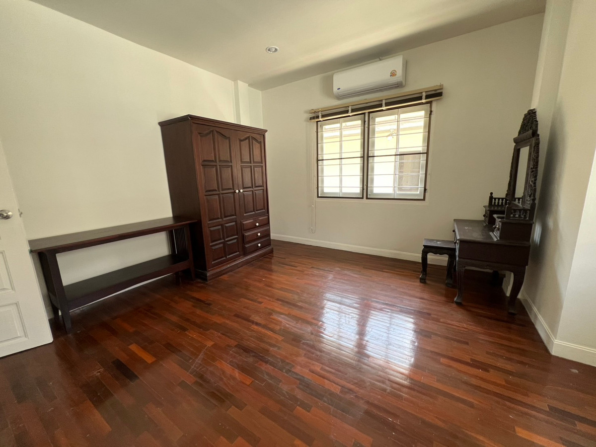 ให้เช่าบ้านมีนบุรี-ร่มเกล้า : ให้เช่าบ้าน โฮมเพลส รามคำแหง140 ใกล้ รร. เตรียมอุดมศึกษาน้อมเกล้า