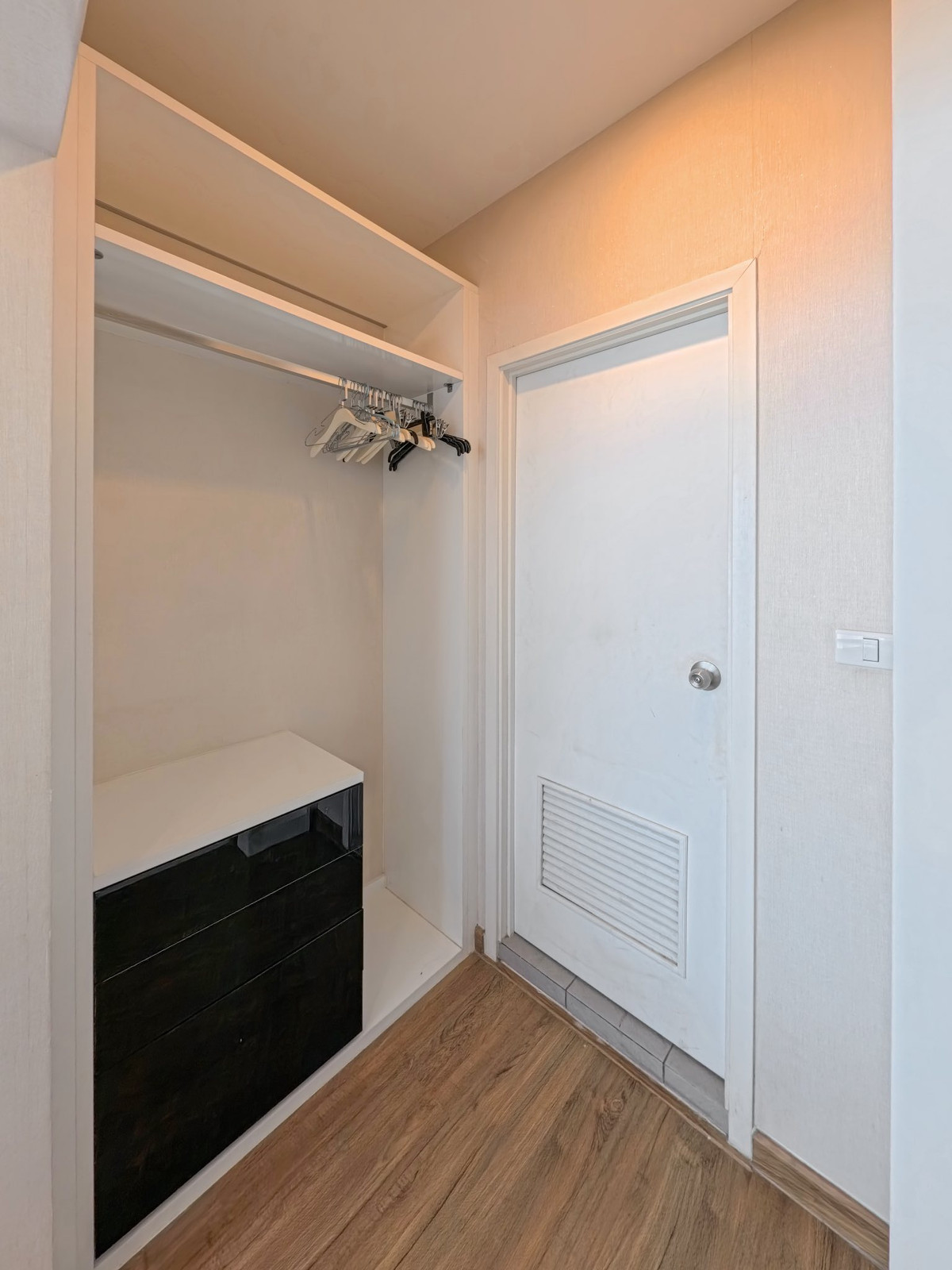 ให้เช่าคอนโดปิ่นเกล้า จรัญสนิทวงศ์ : ⭐️ The Tree RIO BangAor Station ⭐️2 ห้องนอน 2 ห้องน้ำ  61 ตร.ม. กว้างขวาง มีเฟอร์นิเจอร์พร้อมอยู่