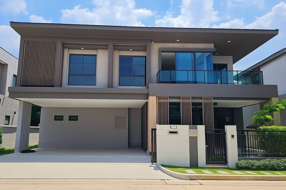 บ้านบางนา แบริ่ง ลาซาล : 🏡ขาย/ให้เช่า #บ้านเดี่ยวพร้อมเข้าอยู่ 𝐁𝐚𝐧𝐠𝐤𝐨𝐤 𝐁𝐨𝐮𝐥𝐞𝐯𝐚𝐫𝐝 บางนา-ศรีนครินทร์ | 3 ห้องนอน ตกแต่งสวย ใกล้ 𝘔𝘌𝘎𝘈 𝘉𝘈𝘕𝘎𝘕𝘈