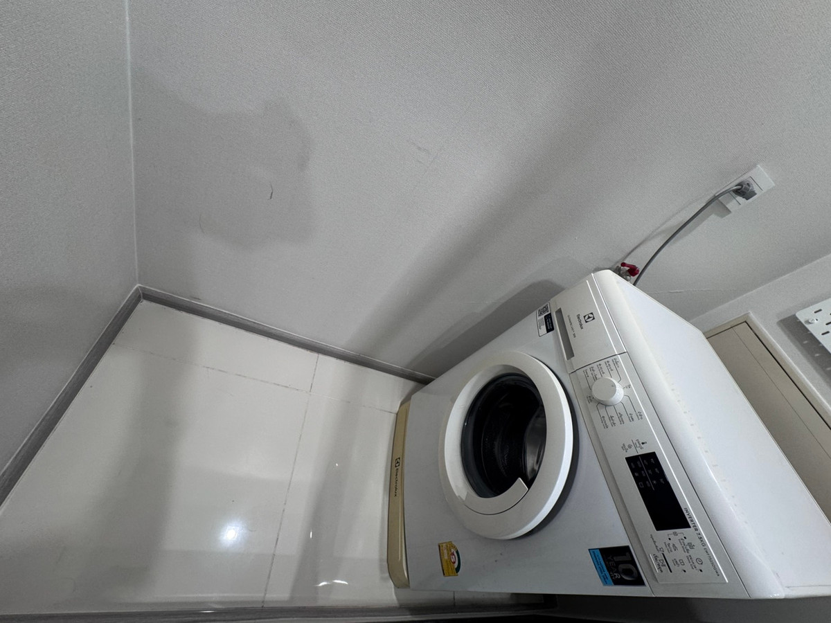 ให้เช่าคอนโดท่าพระ ตลาดพลู วุฒากาศ : 2 Bedroom, Available For Rent, Life Sathorn Sierra Condominium, Near BTS Talat Phru สอบถามได้ครับ