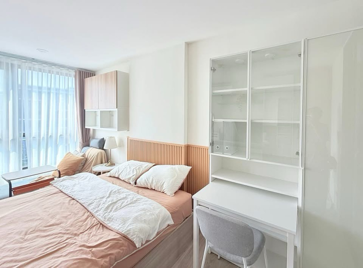 For RentCondoOnnut, Udomsuk : Rent 15,000 baht / month