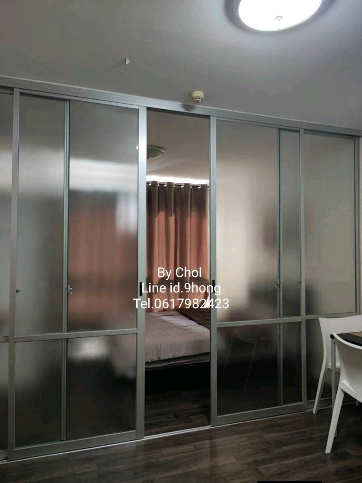 For RentCondoPinklao, Charansanitwong : Near BTS-MRT BangWa Interchange, 1 bedroom type, has a washing machine.