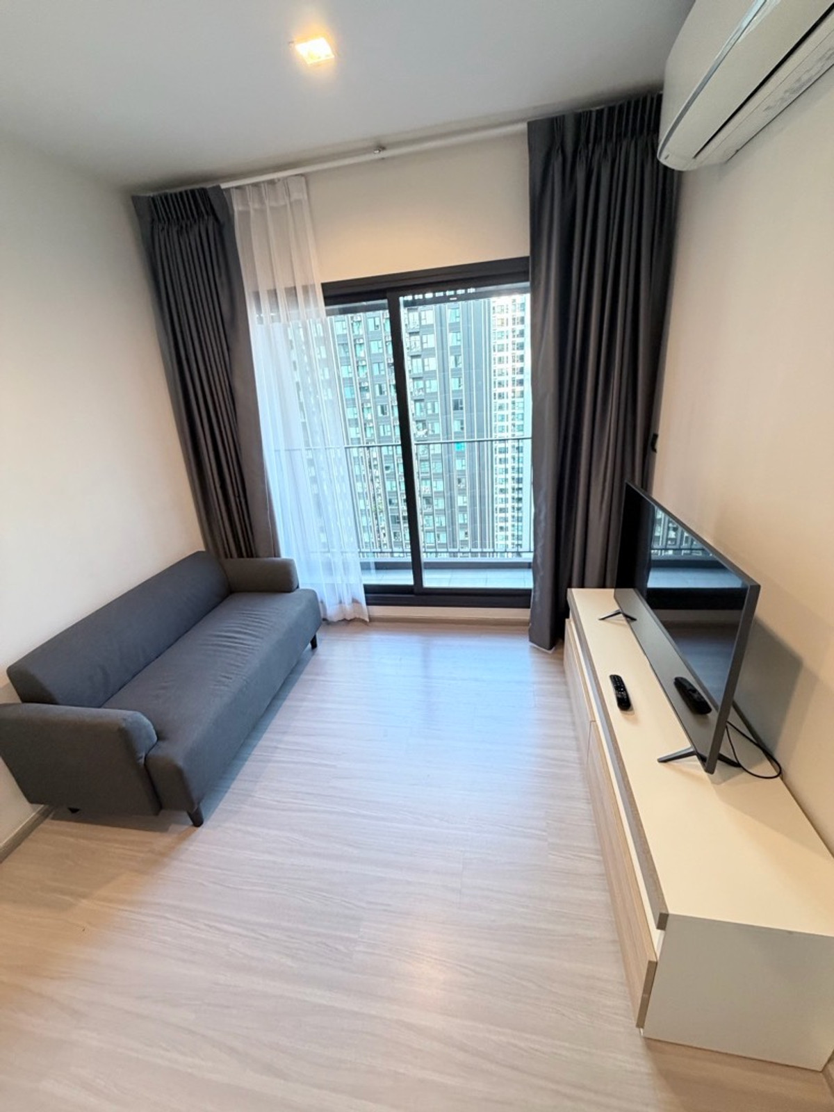 ให้เช่าคอนโดพระราม 9 เพชรบุรีตัดใหม่ RCA : Life Asoke Hype📌ด่วนพร้อมชม