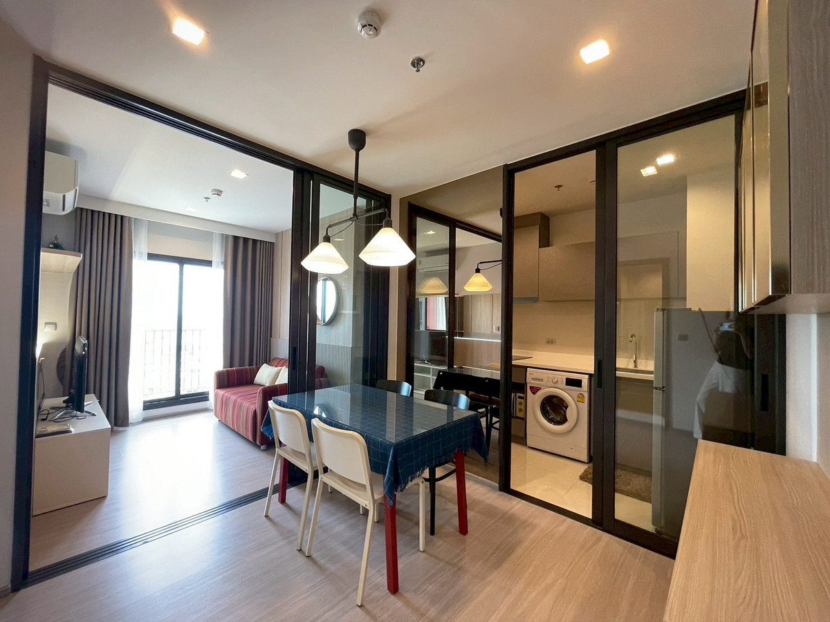 For RentCondoRama9, Petchburi, RCA : 🔥Rent!!🔥 Code PR282 Condo Life Asoke Hype