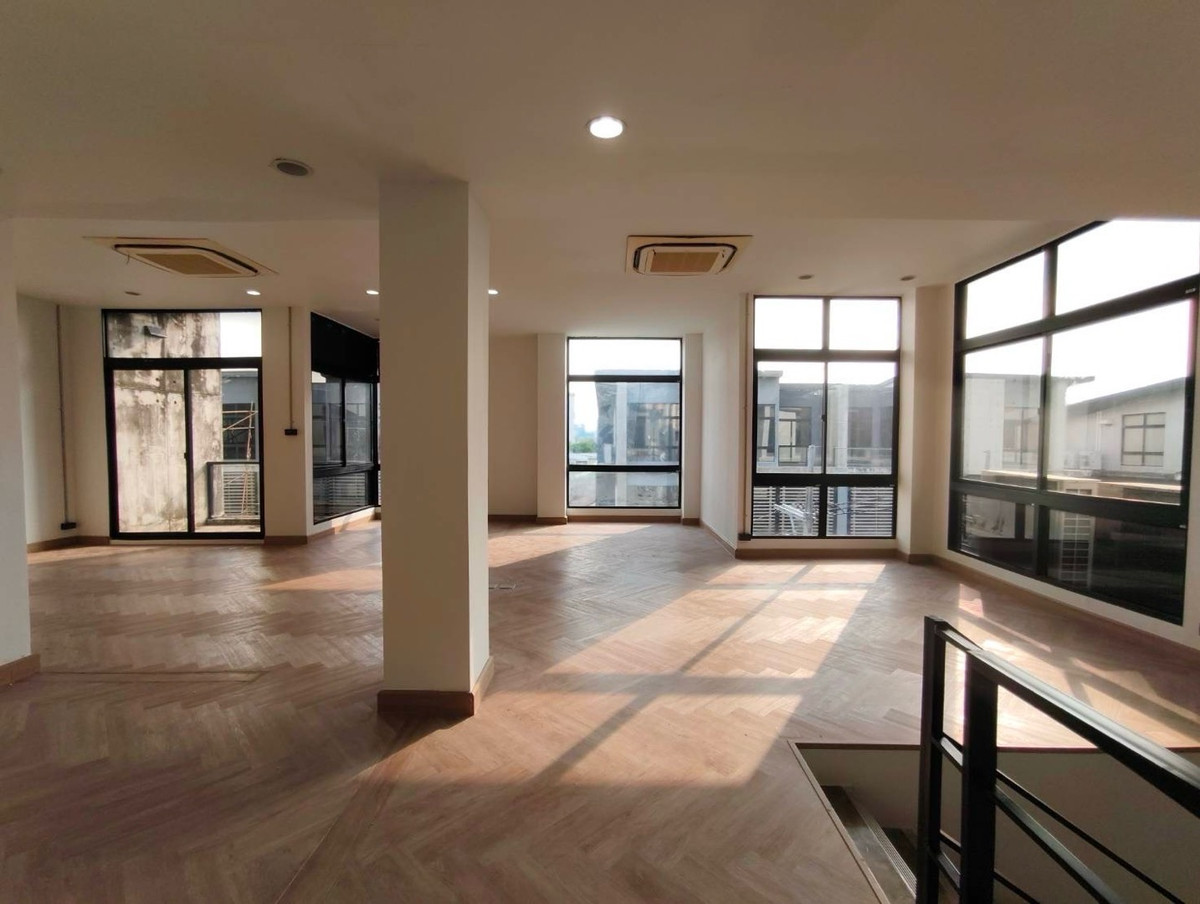 ให้เช่าโฮมออฟฟิศรามคำแหง หัวหมาก : ให้เช่า โฮมออฟฟิศ เพื่อธุรกิจ @ ทาวน์ อิน ทาวน์ • วังทองหลาง ที่จอดรถ 6 คัน ใช้ที่อยู่ จดทะเบียนบริษัทได้ 