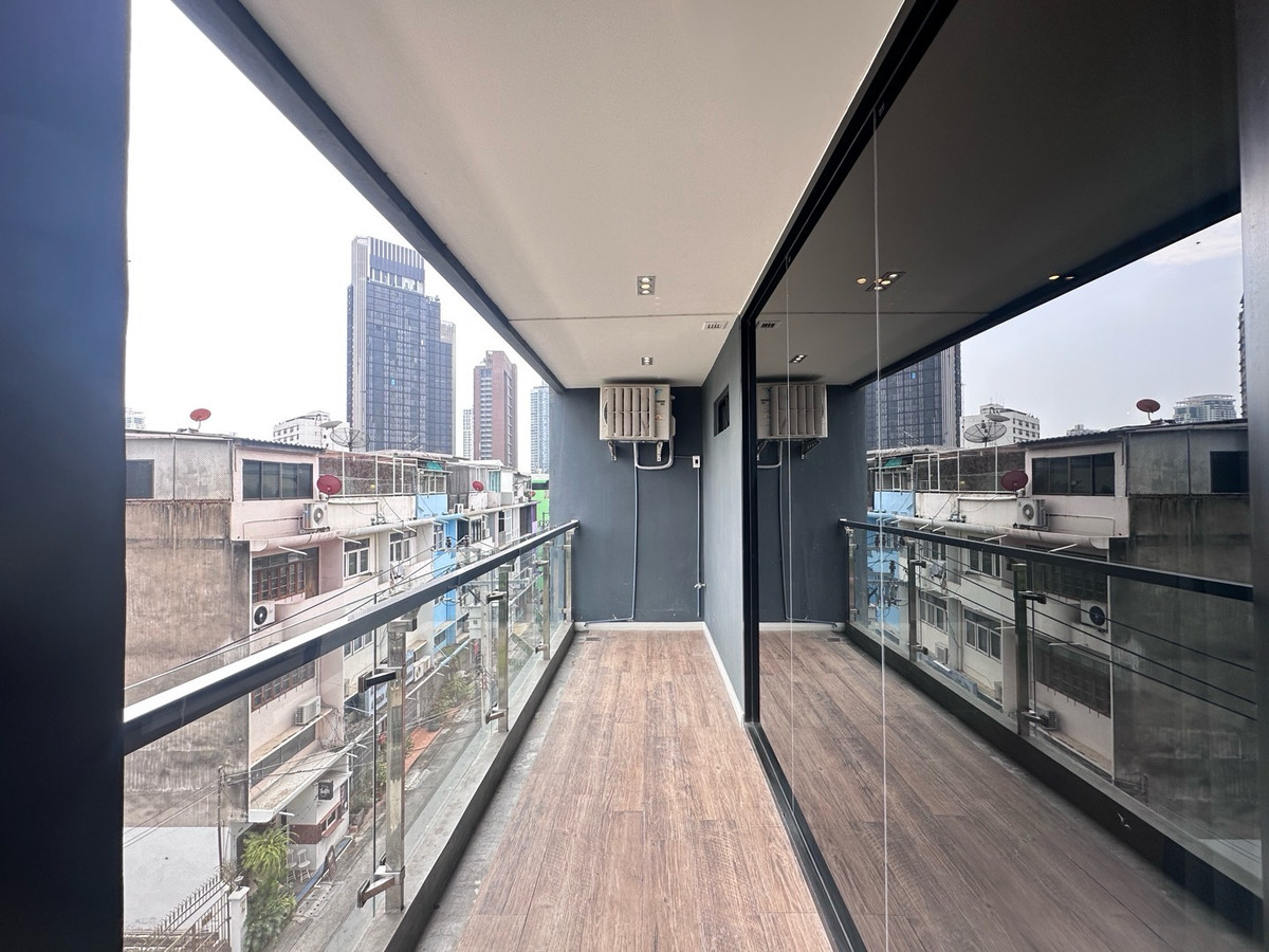 For RentCondoOnnut, Udomsuk : For rent, 2 bedrooms, 192 sq m, price 120,000 baht 0808144488