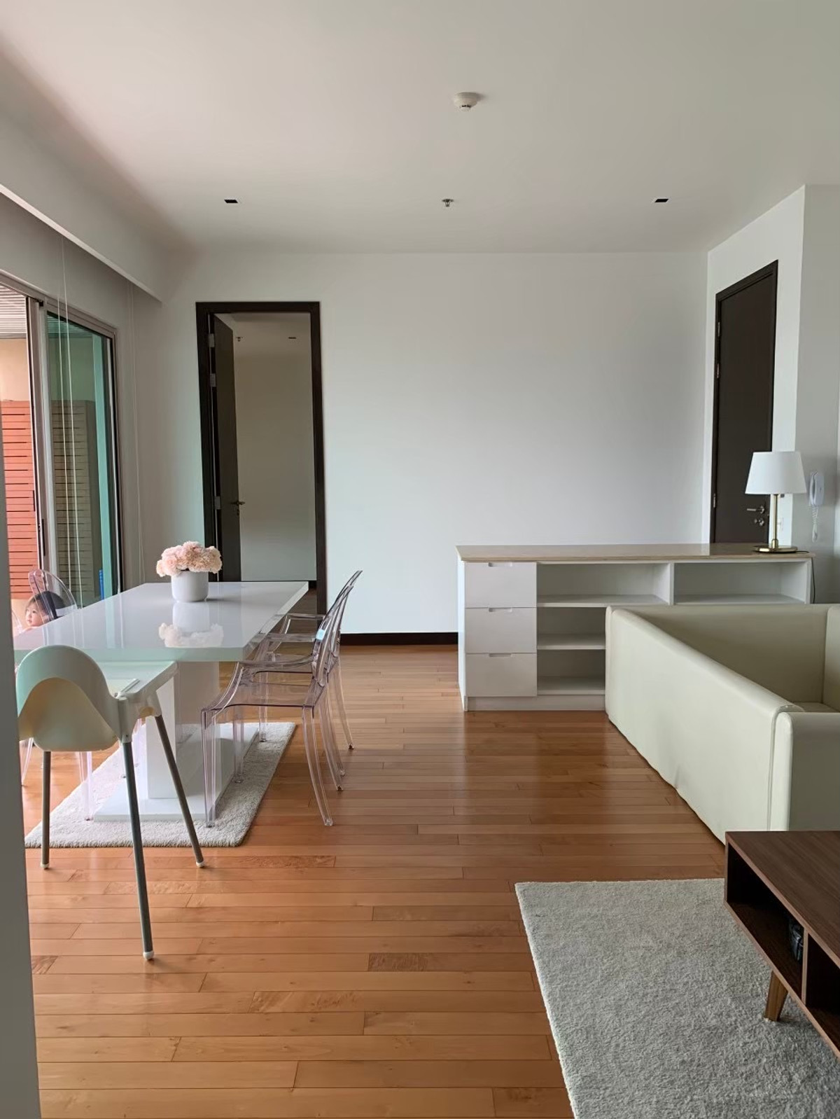 For SaleCondoSathorn, Narathiwat : ✨The Lofts Yennakart✨2 beds 2 baths, Size 92 sqm., near BTS / MRT Khlong Toei (2.4 km) Tel.0982645161 