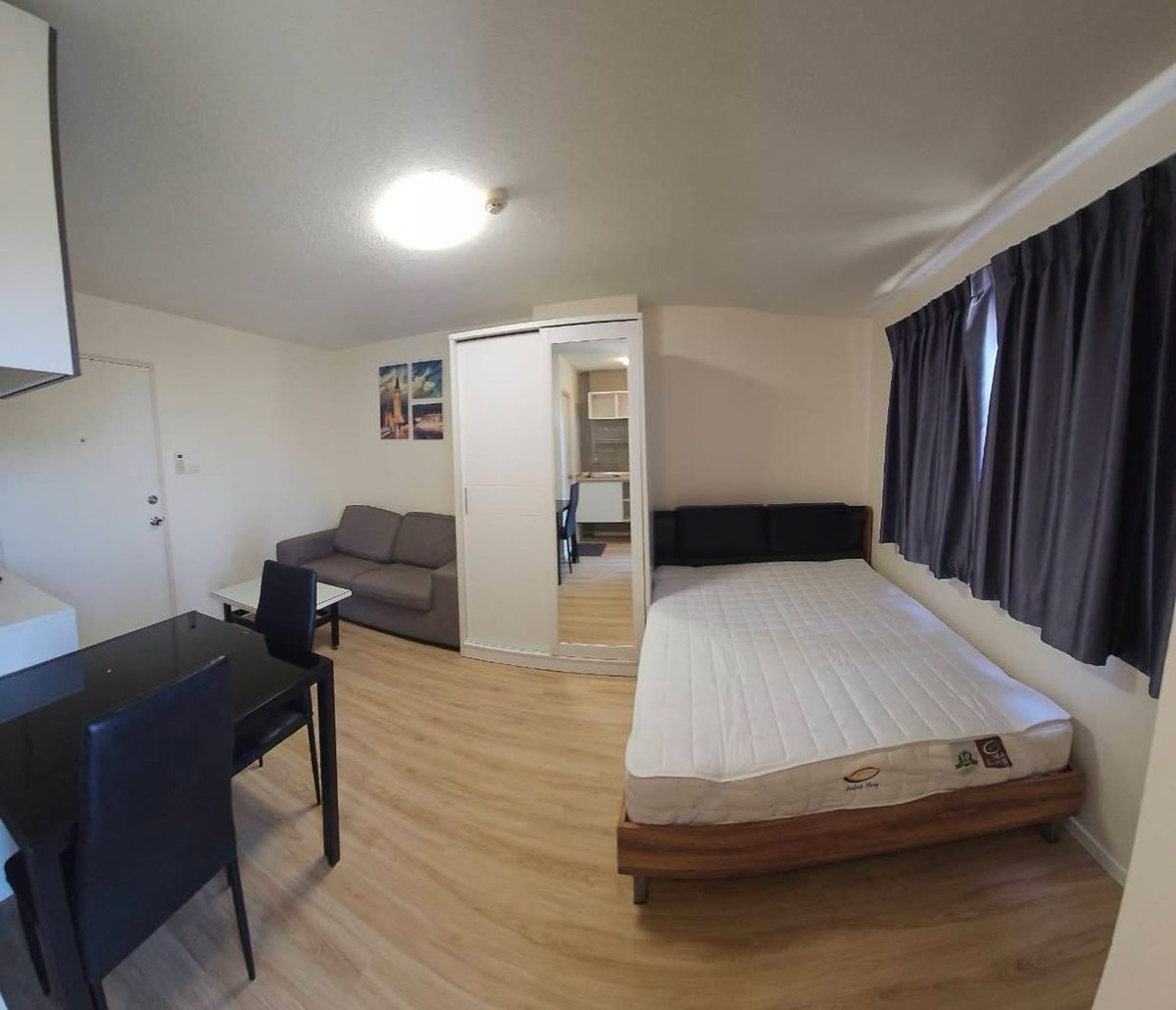 For RentCondoLadkrabang, Suwannaphum Airport : For rent: Lumpini Condo Town Romklao-Suvarnabhumi.