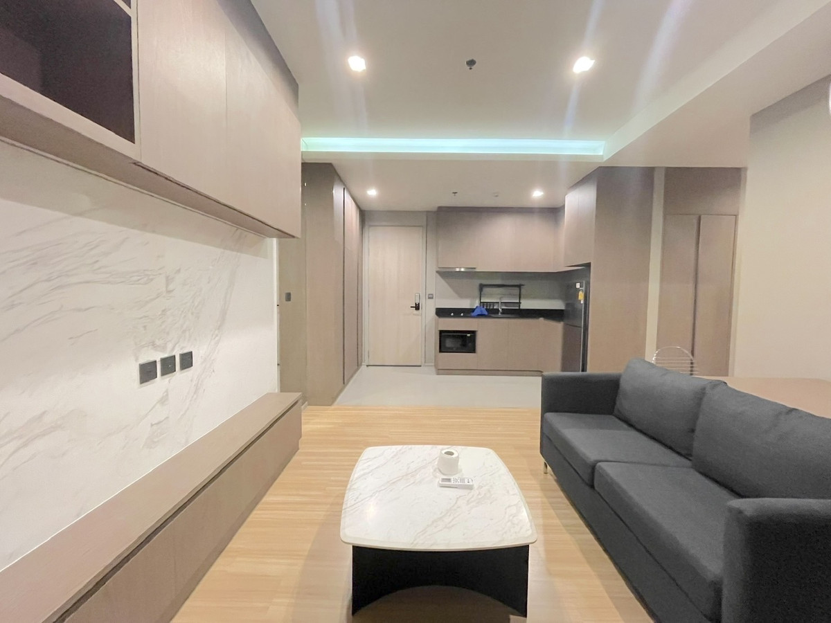 ขายคอนโดวิทยุ ชิดลม หลังสวน : 🔥 ขายด่วน 🔥  เลเอาท์พิเศษมีแค่ชั้นละห้อง ถูกสุด ห้องสวย กว้าง  ขายหลายห้อง  Call : 0619824959 Line ID :  elegant.289