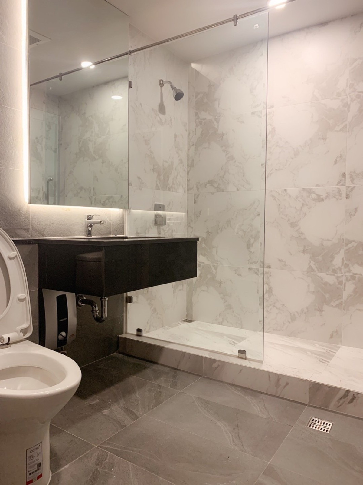 For SaleCondoSukhumvit, Asoke, Thonglor : Best price!! Newly renovated ✨President Park Sukhumvit 24✨3 beds 3 baths, Size 223 sqm., near BTS / MRT Phromphong (1.1 km) Tel.0982645161 