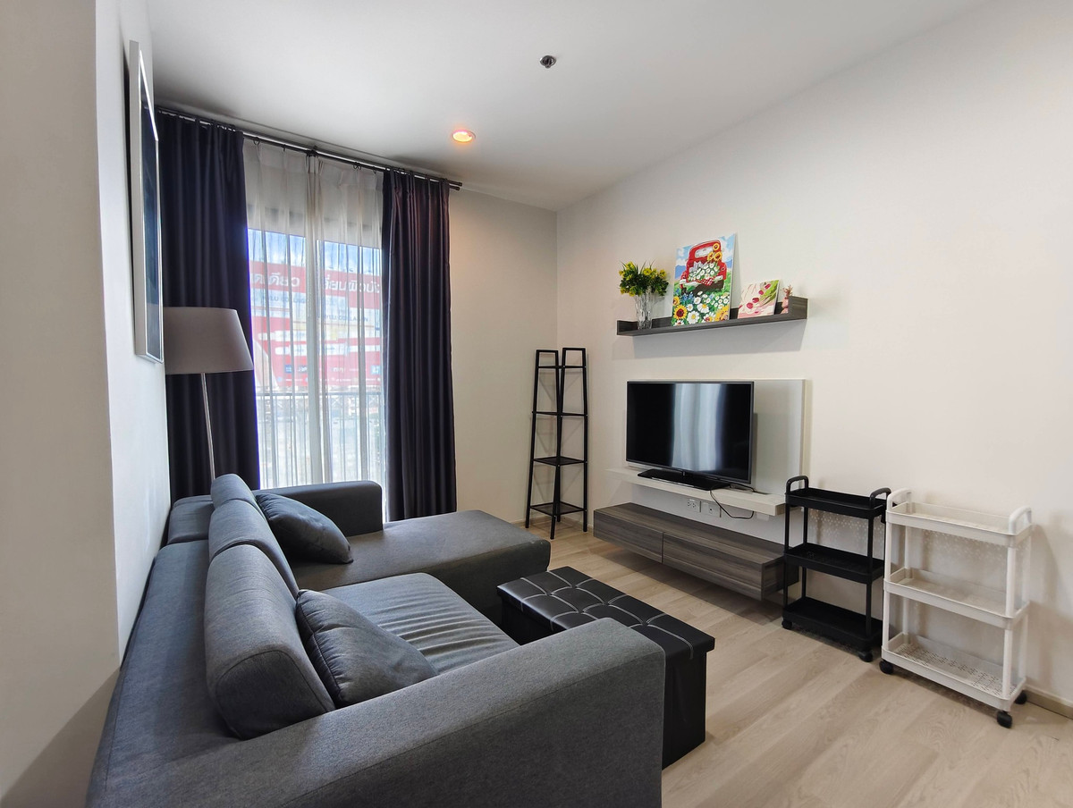 For RentCondoRatchadapisek, Huaikwang, Suttisan : ⭐️ Centric Huai Khwang Station ⭐️2 bedrooms, 2 bathrooms, 60 sq m., complete with electrical appliances, ready to move in.