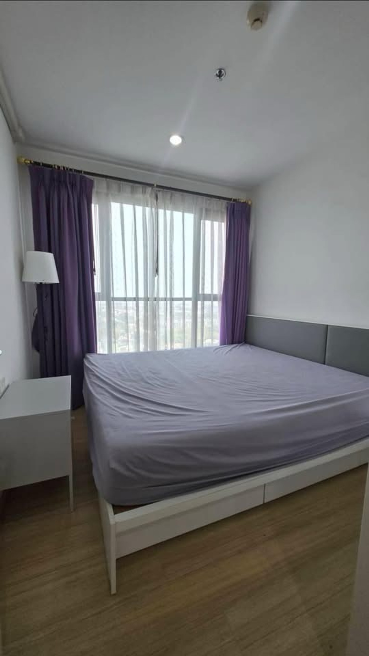 ให้เช่าคอนโดพระราม 9 เพชรบุรีตัดใหม่ RCA : 🏢 ให้เช่า The Base Rama 9 - Ramkhamhaeng | เดอะเบส พระราม 9 รามคำแหง
(G6902005) 
✨ ห้องสวย ชั้นสูง วิวดี พร้อมเข้าอยู่ทันที

💰 ค่าเช่า 13,500 บาท / เดือน