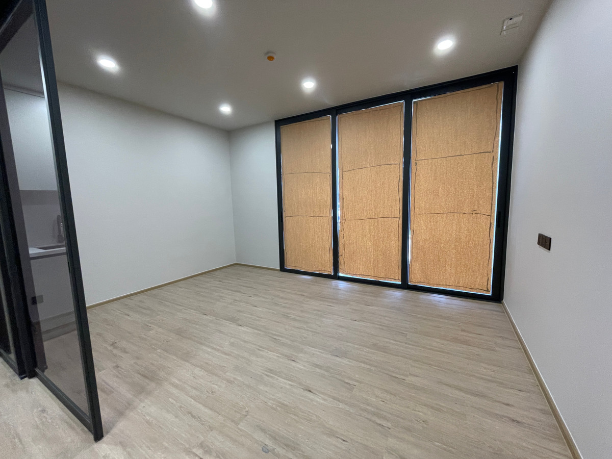 ขายคอนโดอารีย์ อนุสาวรีย์ : [ขายด่วน!] Penthouse ระดับ Rare Item ใจกลางอารีย์ @Aritier Ari | 99 ตร.ม. ที่จอดรถ 150% สัมผัสชีวิตเหนือระดับบนทำเลศักยภาพ "อารีย์สัมพันธ์ 7" ในราคาที่คุ้มค่าที่สุด!