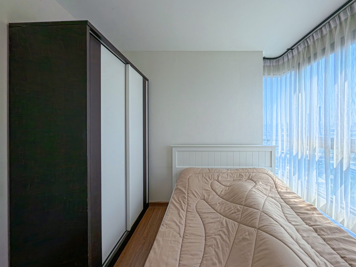 ให้เช่าคอนโดปิ่นเกล้า จรัญสนิทวงศ์ : ⭐️ The Tree RIO BangAor Station ⭐️2 ห้องนอน 2 ห้องน้ำ  61 ตร.ม. กว้างขวาง มีเฟอร์นิเจอร์พร้อมอยู่