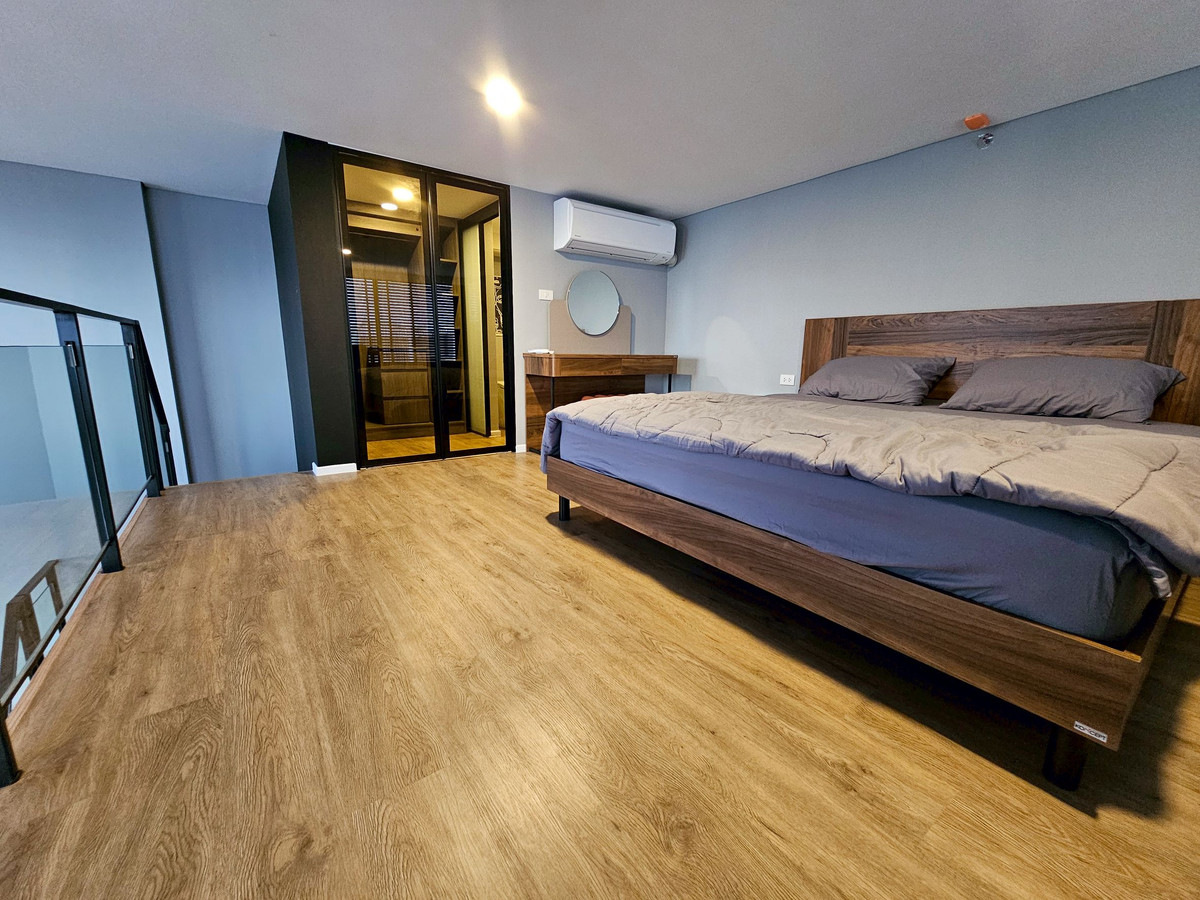 For SaleCondoRama9, Petchburi, RCA : *FOR SALE* LANDMARK at MRTA station (Siamese Rama9)