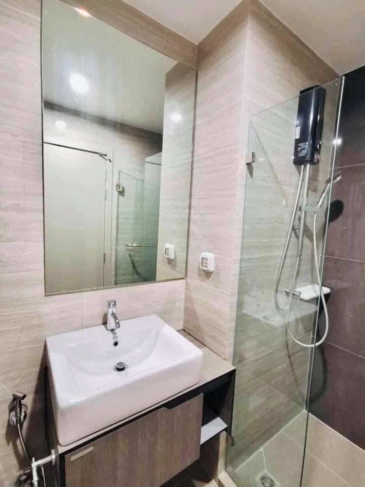 ให้เช่าคอนโดปิ่นเกล้า จรัญสนิทวงศ์ : ⭐️ The Parkland Charan - Pinklao ⭐️ห้อง studio ขนาด 25 ตรม. เฟอร์นิเจอร์และเครื่องใช้ไฟฟ้ามีพร้อมอยู่