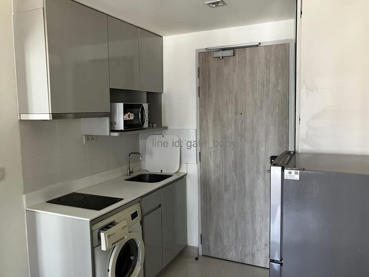 ให้เช่าคอนโดพระราม 9 เพชรบุรีตัดใหม่ RCA : 🏢 ให้เช่า Ideo Mobi Rama 9 (ไอดีโอ โมบิ พระราม 9)
✨ ห้องสวย พร้อมเข้าอยู่ ทำเลดีมาก

🚆 ใกล้ MRT พระราม 9 เพียง 2 นาที

💰 ค่าเช่า 16,500 บาท / เดือ