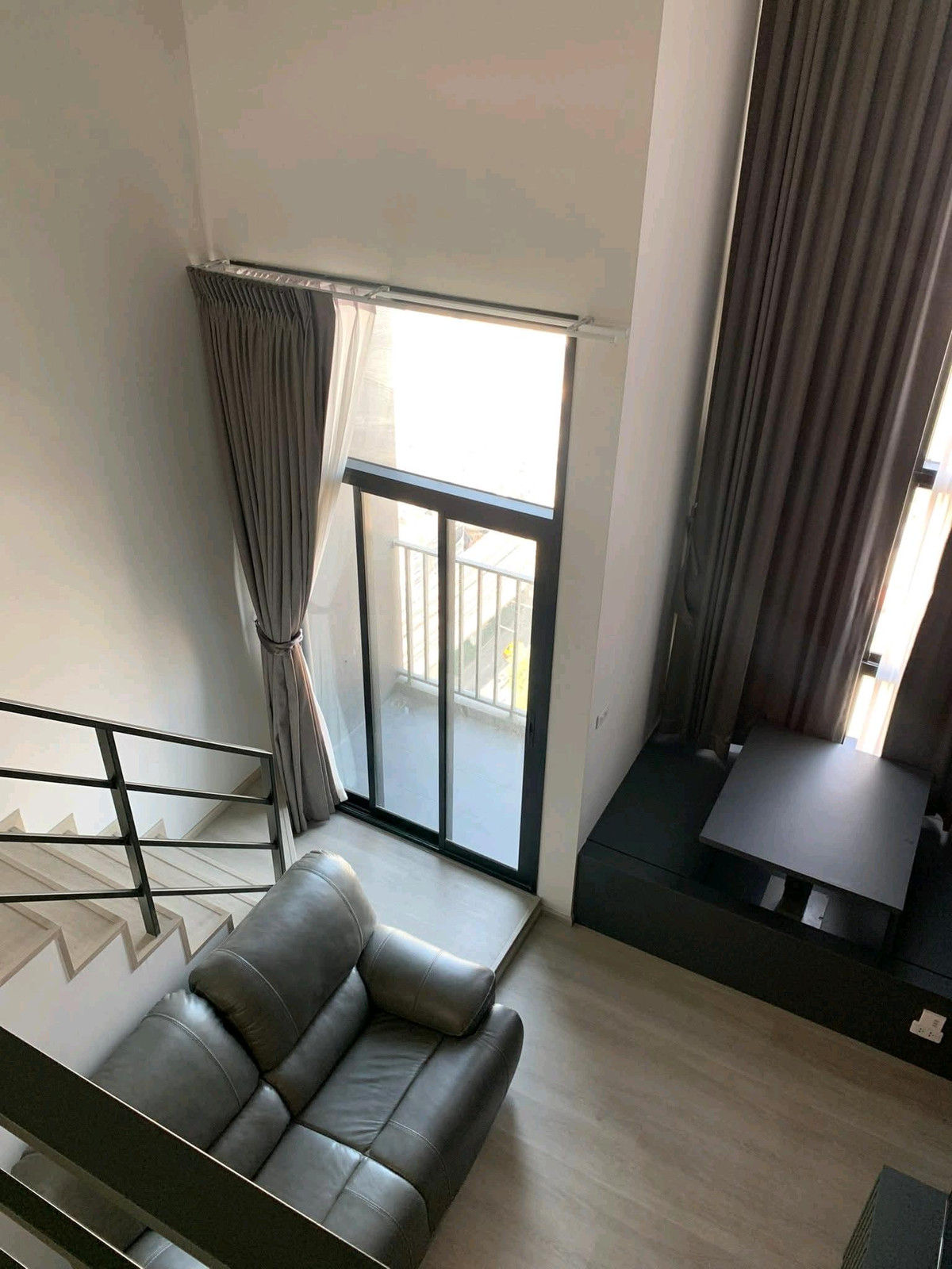 For RentCondoPinklao, Charansanitwong : About 300 meters from MRT Bang Phlat, Ideo Charan 70 Riverview 
, fully furnished. Ready to move in 🛋