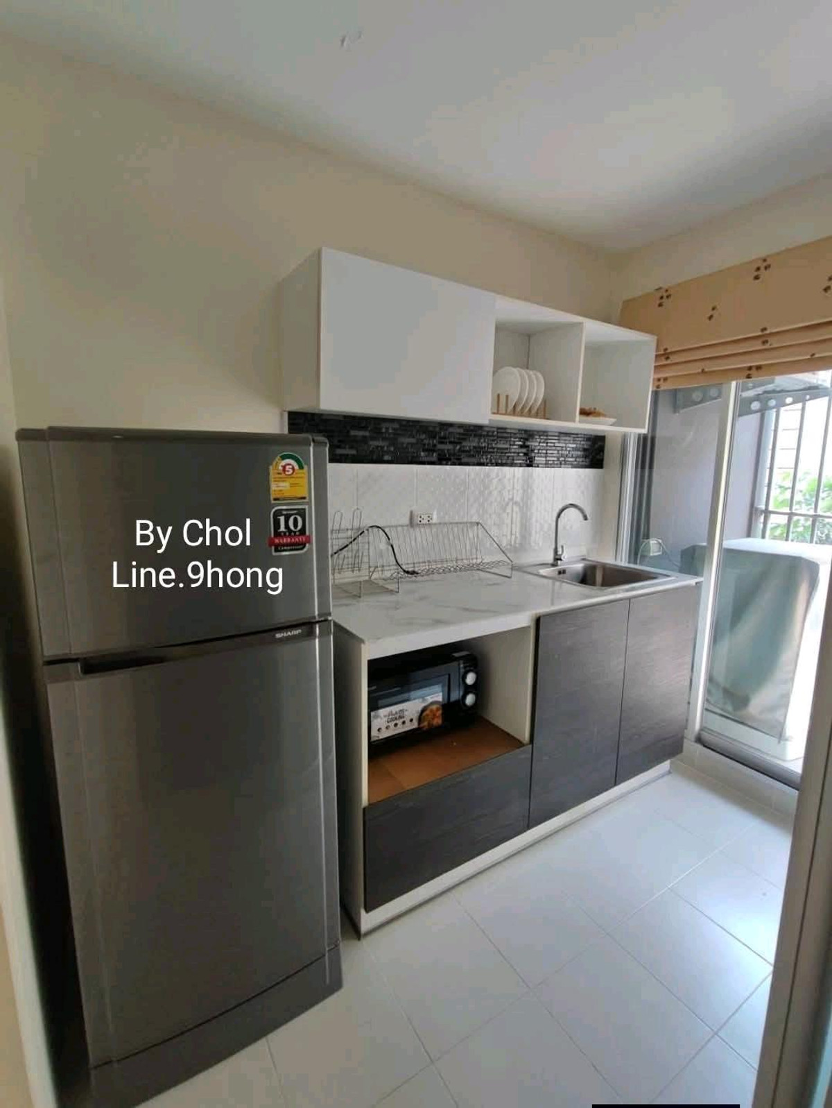 For RentCondoPinklao, Charansanitwong : Near BTS-MRT BangWa Interchange, 1 bedroom type, has a washing machine.