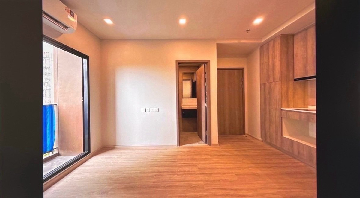 For SaleCondoLadprao, Central Ladprao : Pet Friendly 2 Bedroom Corner Unit Condo near MRT Phahon Yothin at Metris District Ladprao near Central Ladprao and Chatuchak Park