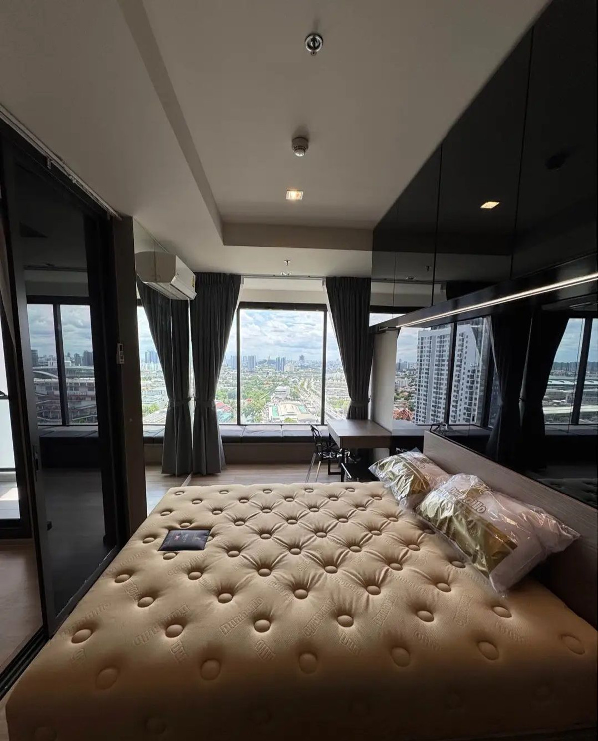 ให้เช่าคอนโดสะพานควาย จตุจักร :  💥 FOR RENT   :   M  Jatujak Condo   💥  