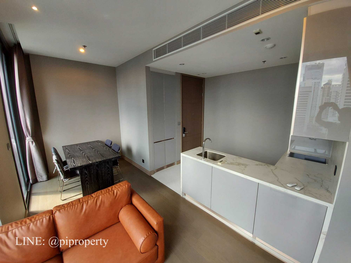 ขายคอนโดพระราม 9 เพชรบุรีตัดใหม่ RCA : ขายห้องชุด 1 ห้องนอนวิวสวย ในโครงการ THE ESSE at SINGHA COMPLEX สถานีรถไฟฟ้า MRT เพชรบุรี 0 เมตร ย่านอ่าวสเก - พระราม 9