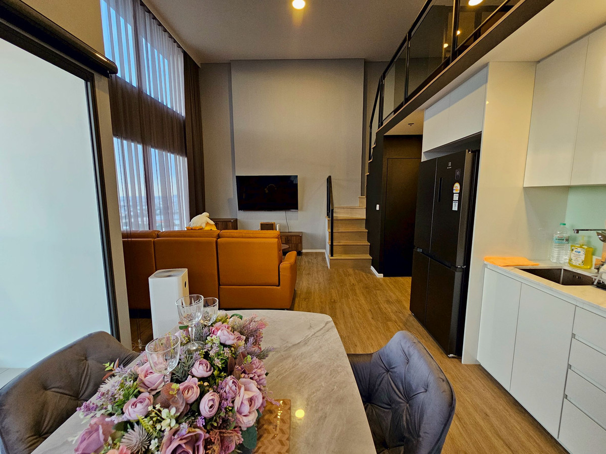 For SaleCondoRama9, Petchburi, RCA : *FOR SALE* LANDMARK at MRTA station (Siamese Rama9)