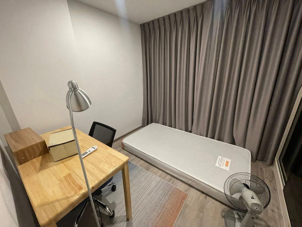 For RentCondoThaphra, Talat Phlu, Wutthakat : ⭐️ Beat Bangwa Interchange ⭐️ 2 bedrooms, 1 bathroom, 47 sq m., complete with electrical appliances.