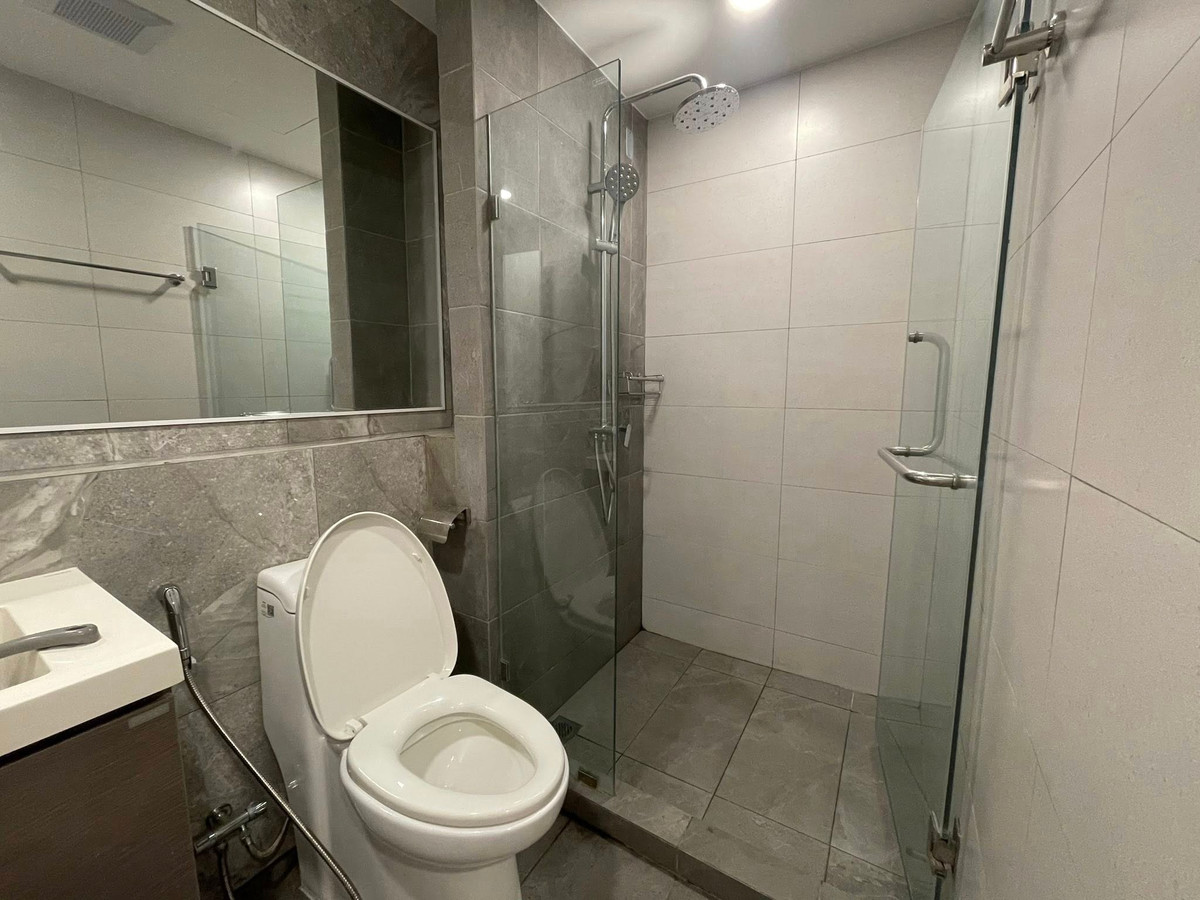 For RentCondoThaphra, Talat Phlu, Wutthakat : ⭐️ Beat Bangwa Interchange ⭐️ 2 bedrooms, 1 bathroom, 47 sq m., complete with electrical appliances.