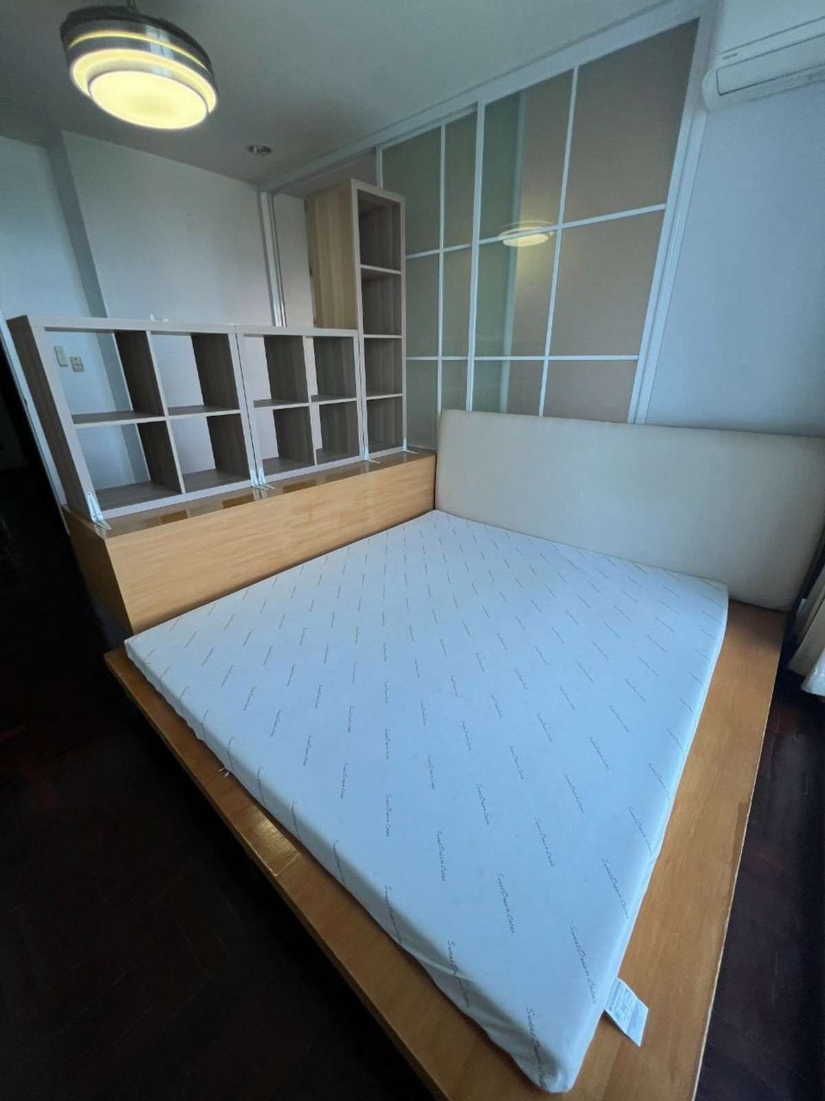 For RentCondoBangna, Bearing, Lasalle : NS Tower 128 sq.m. Please add LINE ID @806qphgn o8415o5483