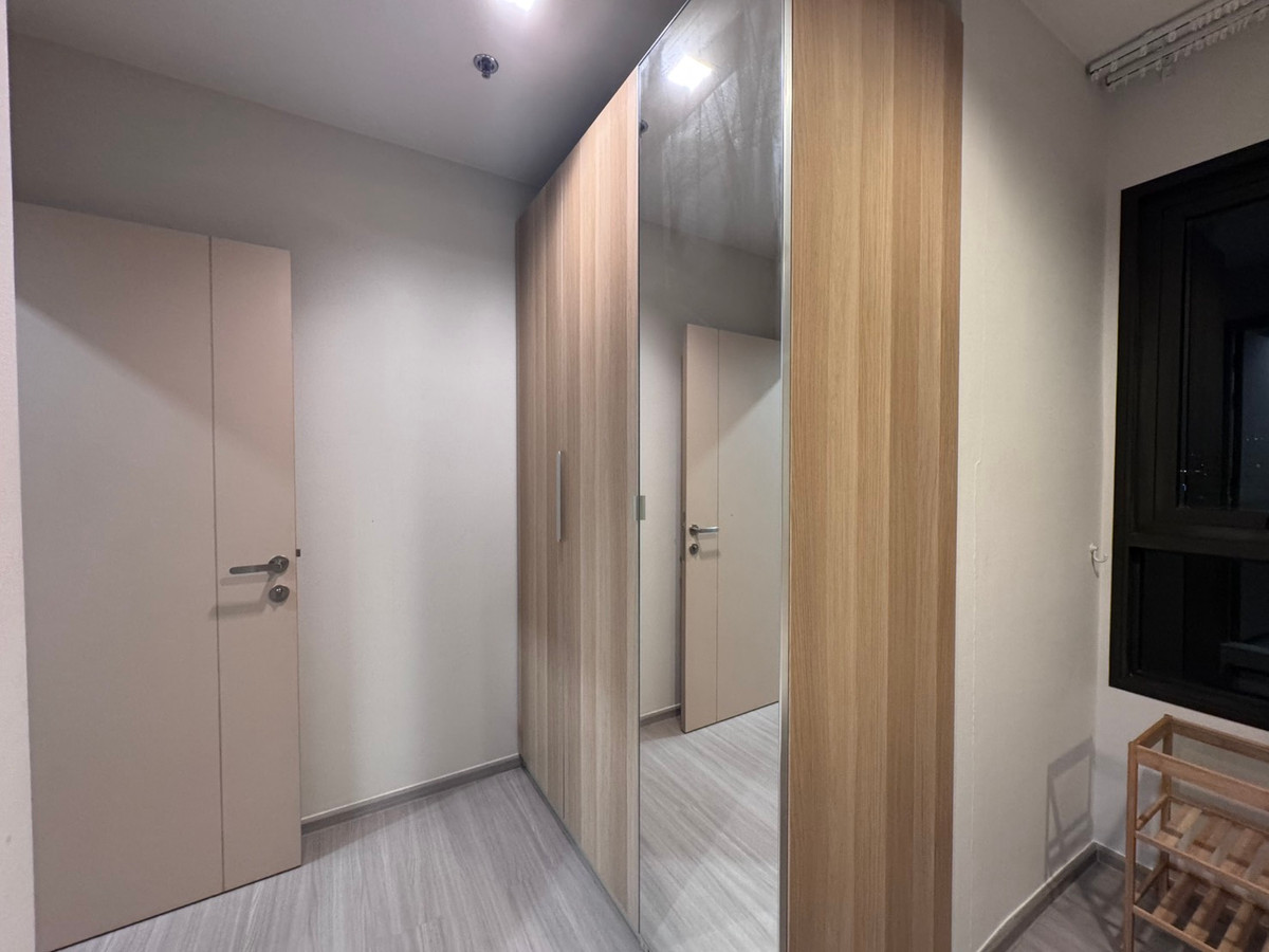 ให้เช่าคอนโดท่าพระ ตลาดพลู วุฒากาศ : 2 Bedroom, Available For Rent, Life Sathorn Sierra Condominium, Near BTS Talat Phru สอบถามได้ครับ