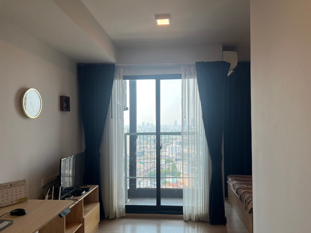 For RentCondoRattanathibet, Sanambinna : Room for rent in good condition, 31st floor, better view than this is hard to find.