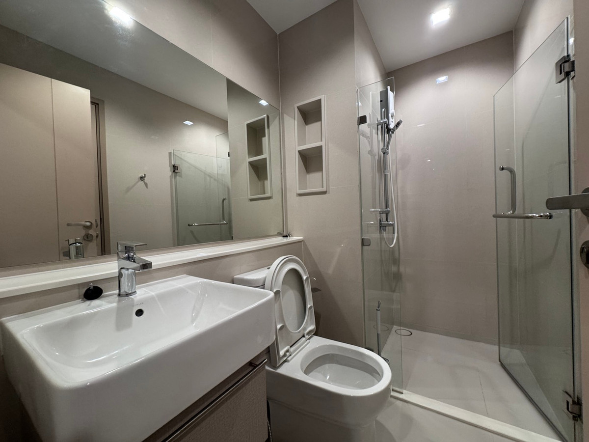 ให้เช่าคอนโดท่าพระ ตลาดพลู วุฒากาศ : 2 Bedroom, Available For Rent, Life Sathorn Sierra Condominium, Near BTS Talat Phru สอบถามได้ครับ