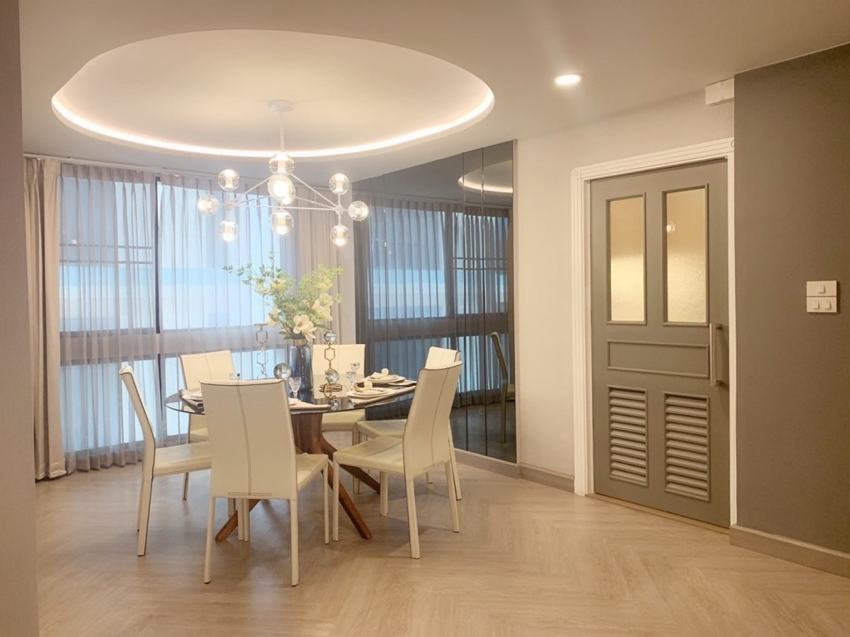For SaleCondoSukhumvit, Asoke, Thonglor : Best price!! Newly renovated ✨President Park Sukhumvit 24✨3 beds 3 baths, Size 223 sqm., near BTS / MRT Phromphong (1.1 km) Tel.0982645161 