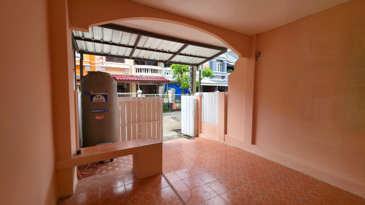 For SaleTownhomeNonthaburi, Bang Yai, Bangbuathong : 🏡 FOR SALE | Urgent sale! Newly renovated townhouse, ready to move in 📍 Nanthana Garden Village 1 (Tha It - Bang Rak Noi, Nonthaburi Province)