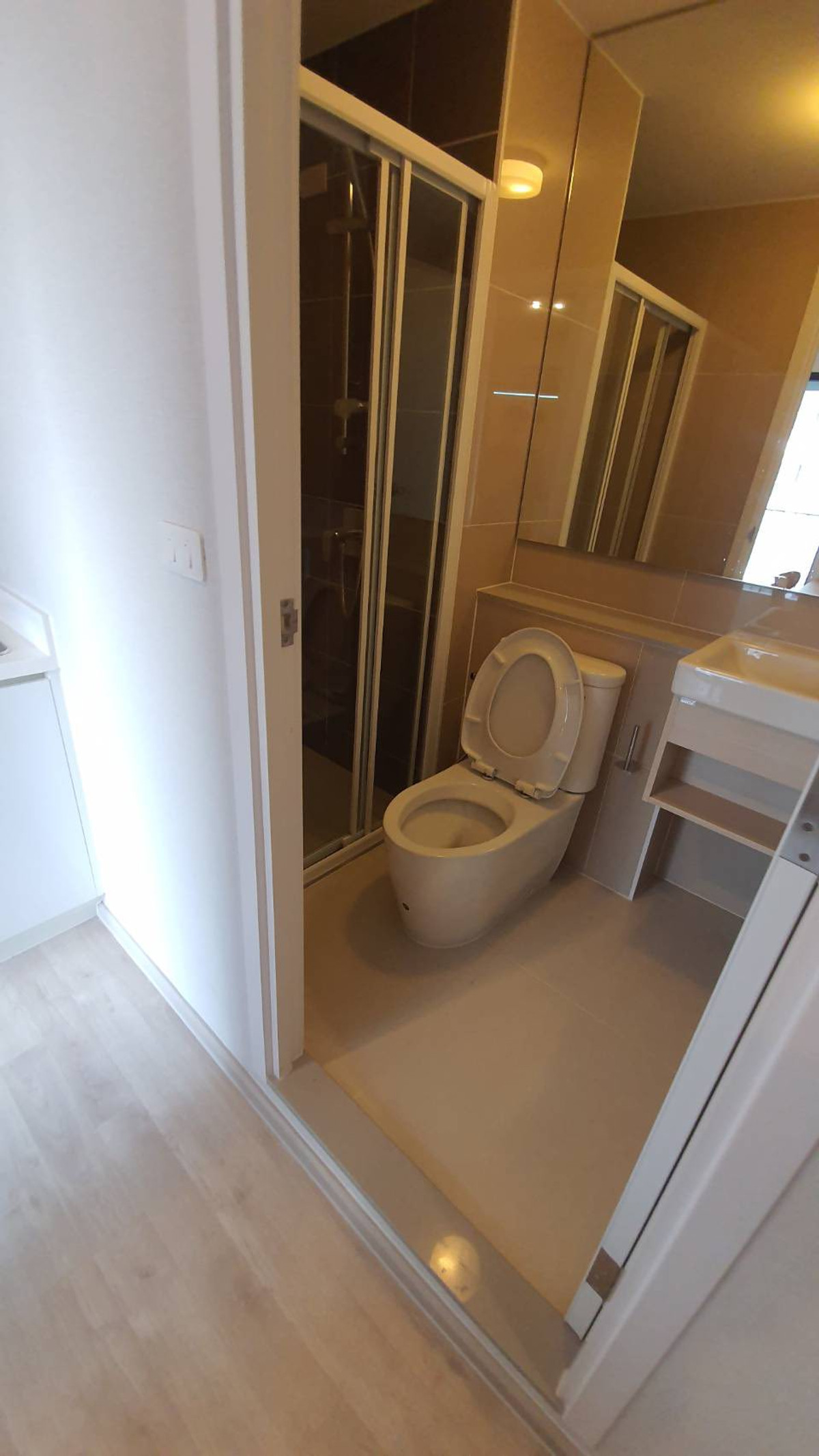 ขายคอนโดพระราม 9 เพชรบุรีตัดใหม่ RCA : ✅The Privacy rama9  ใกล้ แอร์พอร์ตลิ้งค์ รามคำแหง 💥ราคา 2,200,000 บาท💥